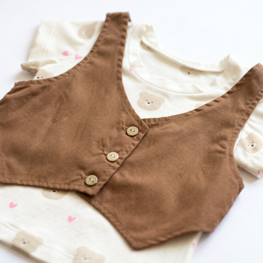 Chaleco + Blusa Ositos + Short