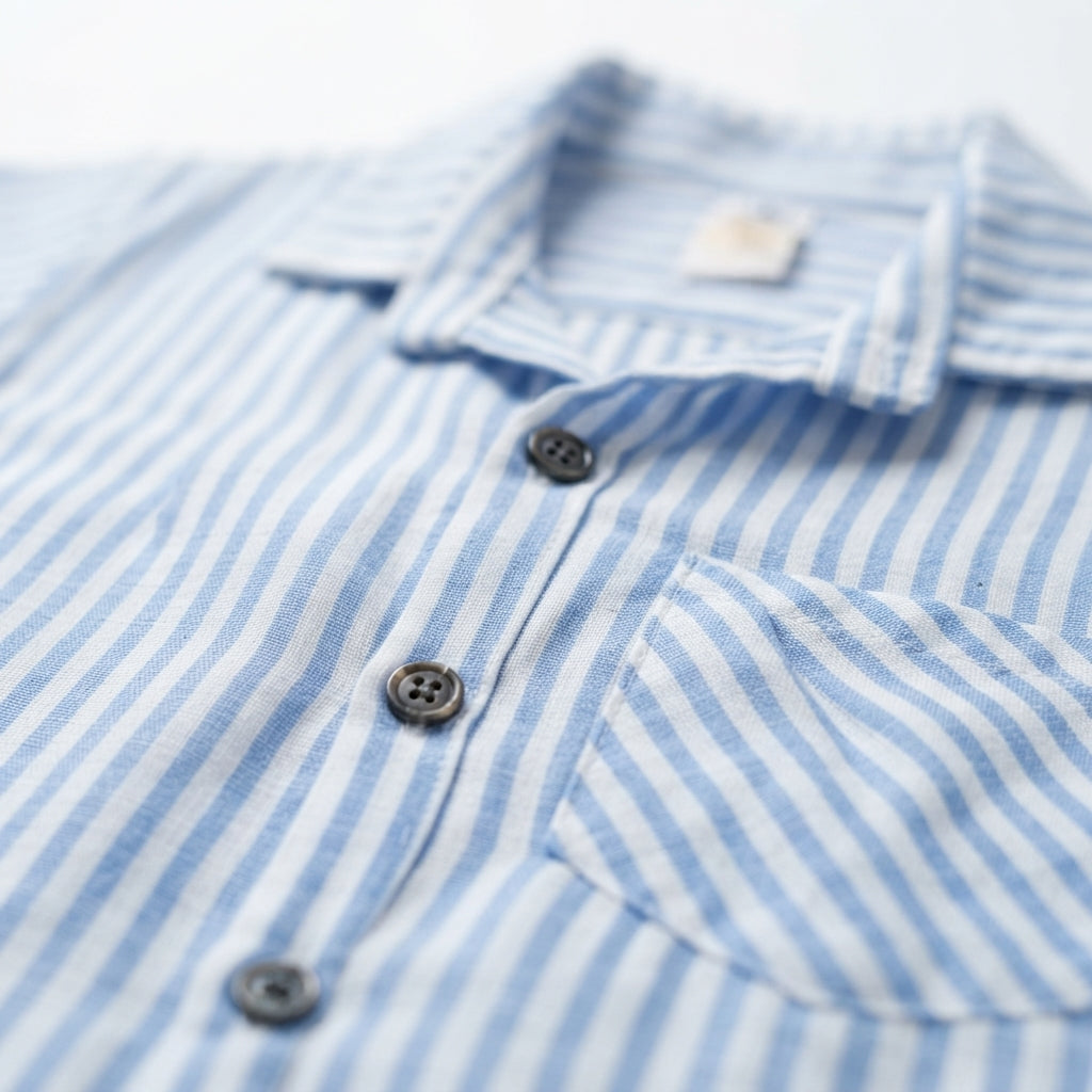Camisa Lino Rayitas + Camiseta Osito + Jean