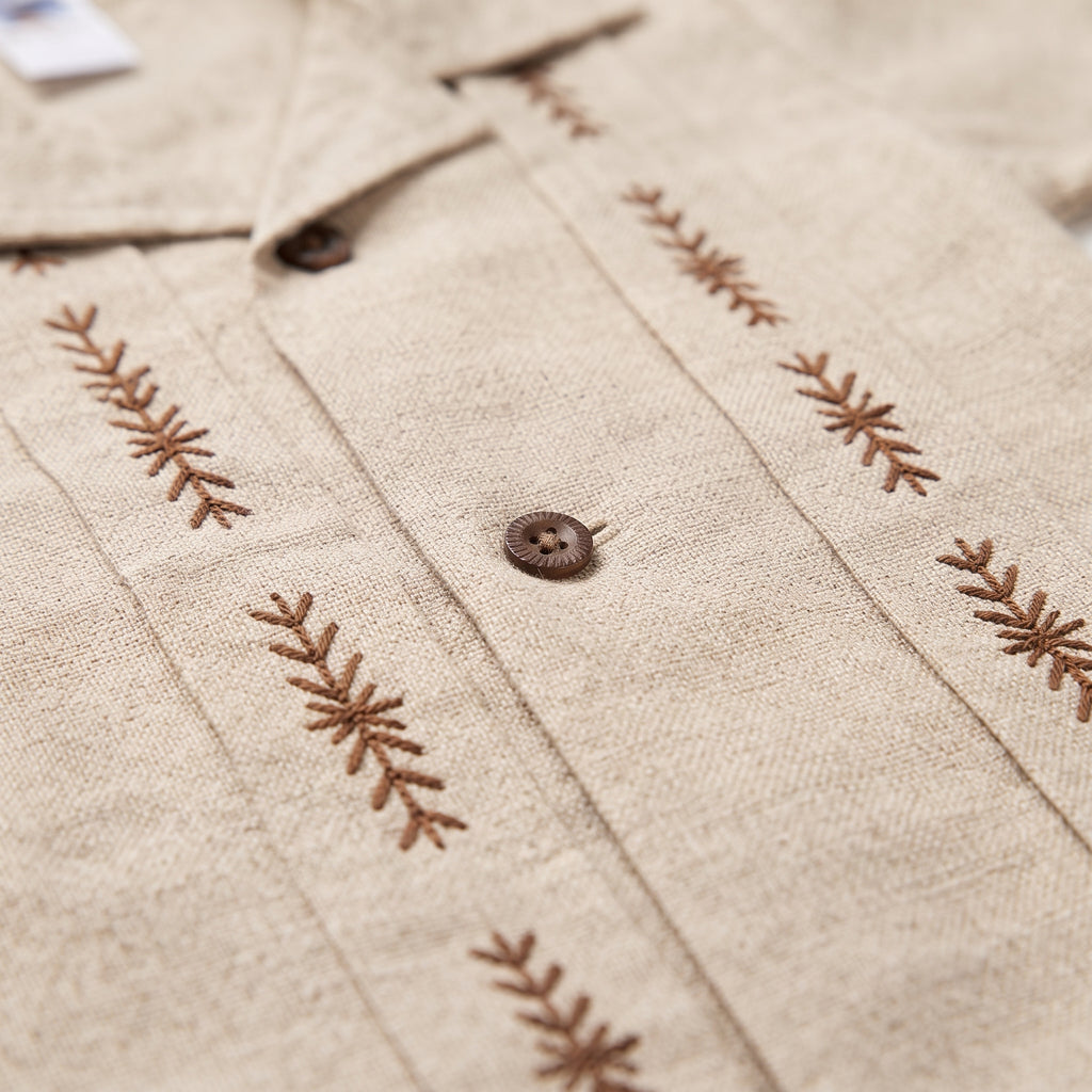 Camisa Guayabera + Pantalón
